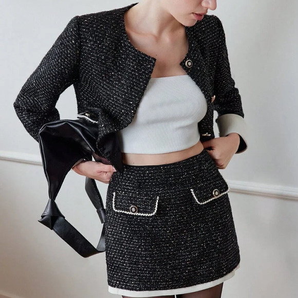 BLACK PREPPY WOMEN'S CONTRAST CUFF FLAP DETAIL JACKET - Picture 3 of 5